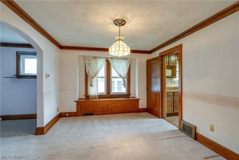 1425 Chippewa Avenue Akron OH 44305