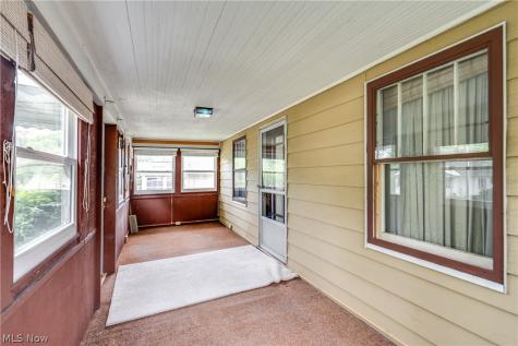 1425 Chippewa Avenue Akron OH 44305