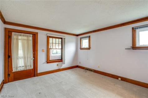 1425 Chippewa Avenue Akron OH 44305