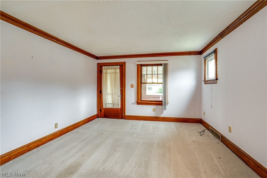 1425 Chippewa Avenue Akron OH 44305