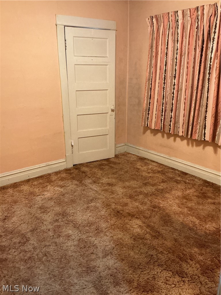 667 Seiberling Street Akron OH 44306