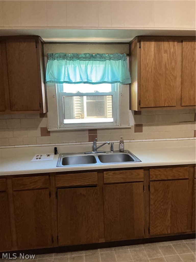 667 Seiberling Street Akron OH 44306