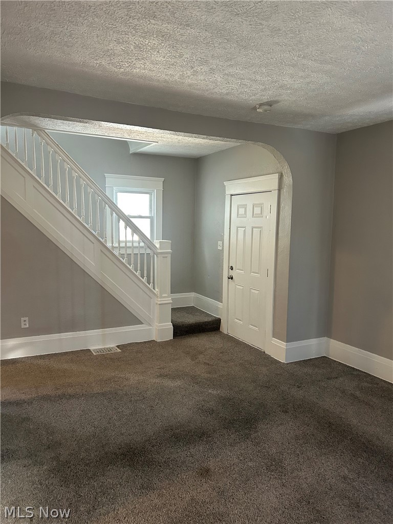 679 Wooster Road W Barberton OH 44203