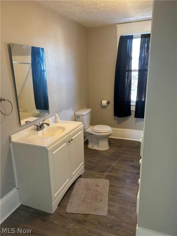 679 Wooster Road W Barberton OH 44203