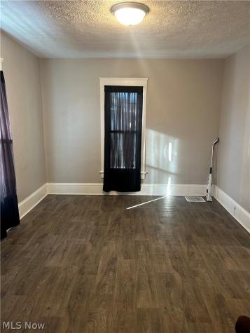 679 Wooster Road W Barberton OH 44203