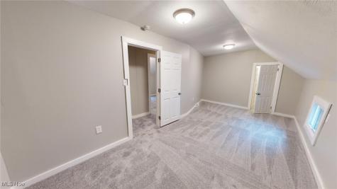 3327 W 56th Street Cleveland OH 44102