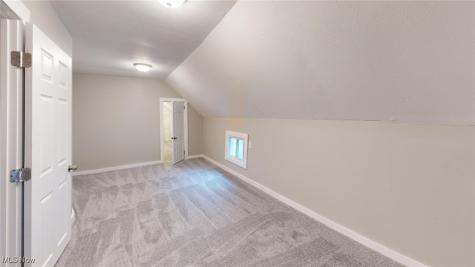 3327 W 56th Street Cleveland OH 44102