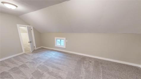 3327 W 56th Street Cleveland OH 44102