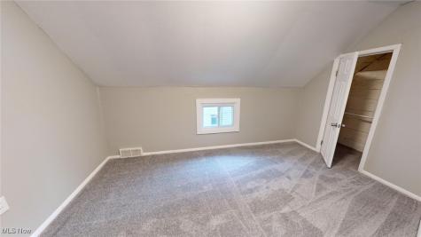 3327 W 56th Street Cleveland OH 44102