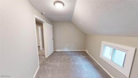 3327 W 56th Street Cleveland OH 44102