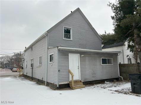 3327 W 56th Street Cleveland OH 44102