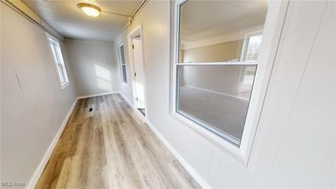 3327 W 56th Street Cleveland OH 44102