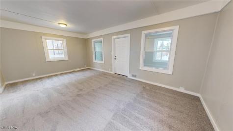 3327 W 56th Street Cleveland OH 44102