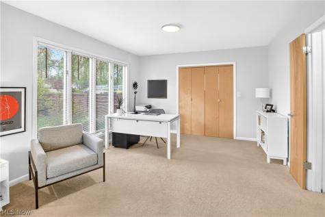 463 Queenswood Drive Bay Village OH 44140