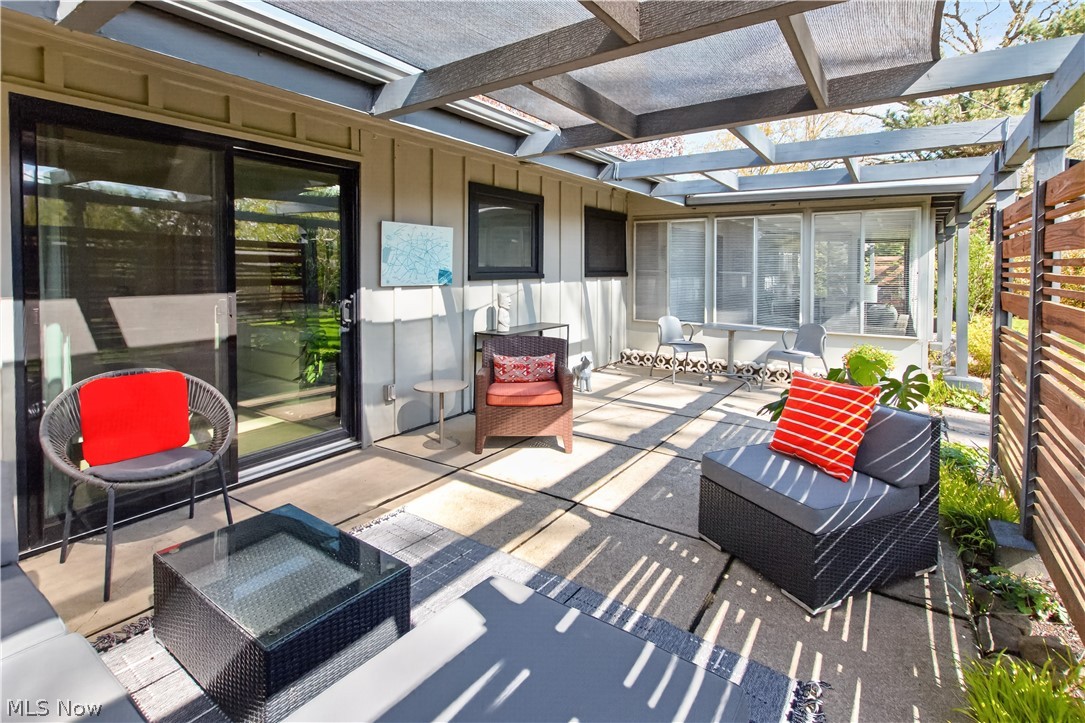 463 Queenswood Drive Bay Village OH 44140