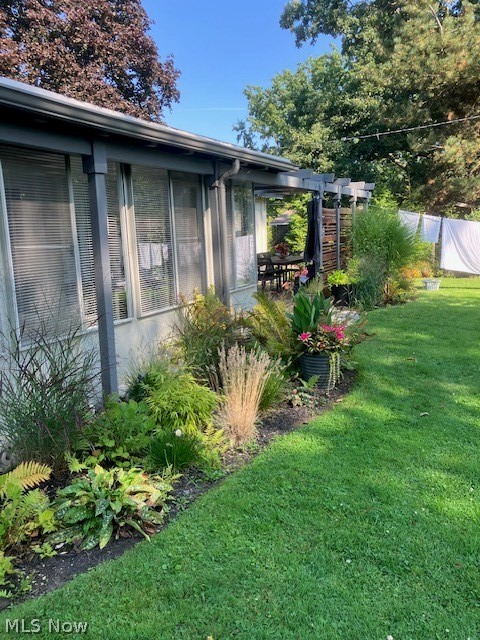 463 Queenswood Drive Bay Village OH 44140