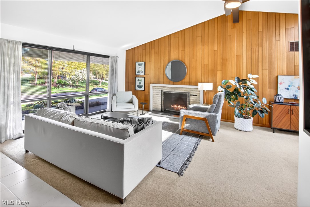 463 Queenswood Drive Bay Village OH 44140