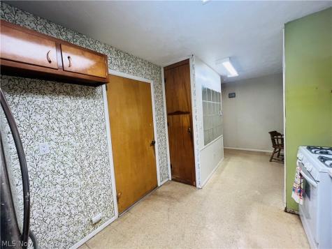 723 Trotter Lane Berea OH 44017