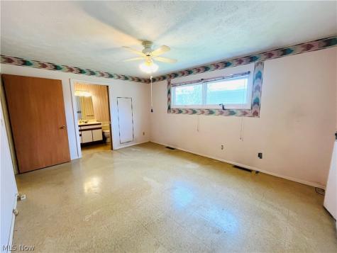 723 Trotter Lane Berea OH 44017