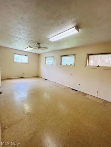 723 Trotter Lane Berea OH 44017