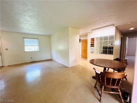 723 Trotter Lane Berea OH 44017