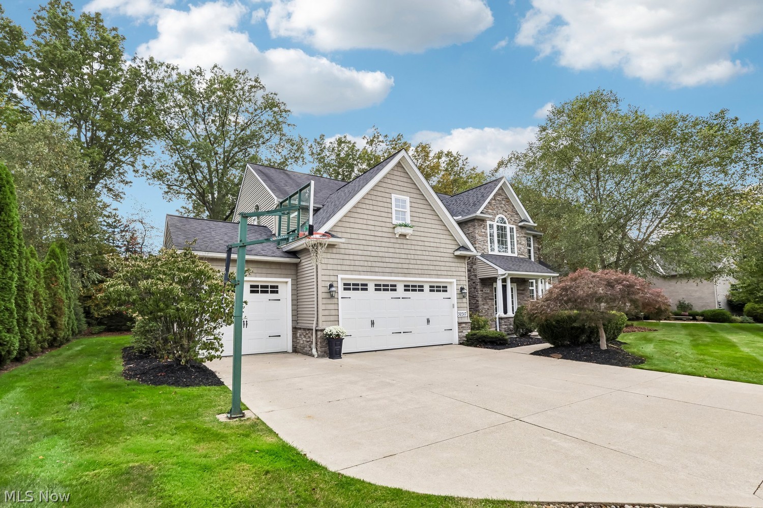 32317 Monaco Place Avon Lake OH 44012