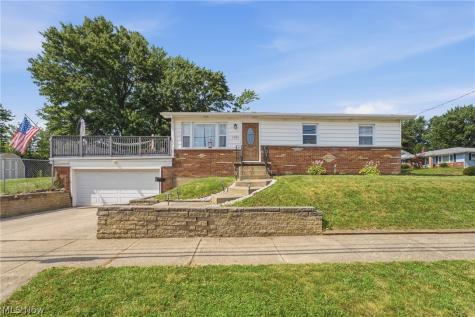 1935 Quayle Drive Akron OH 44312