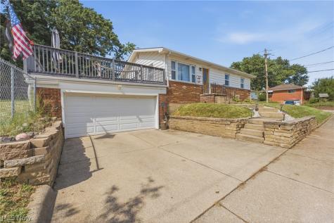 1935 Quayle Drive Akron OH 44312