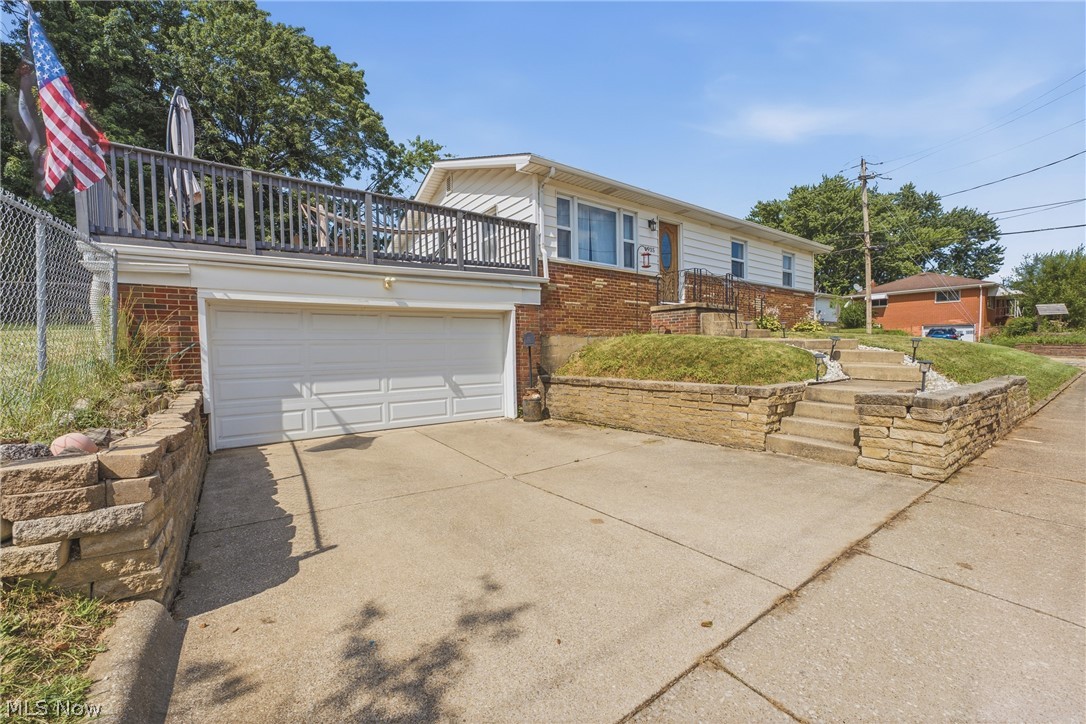 1935 Quayle Drive Akron OH 44312