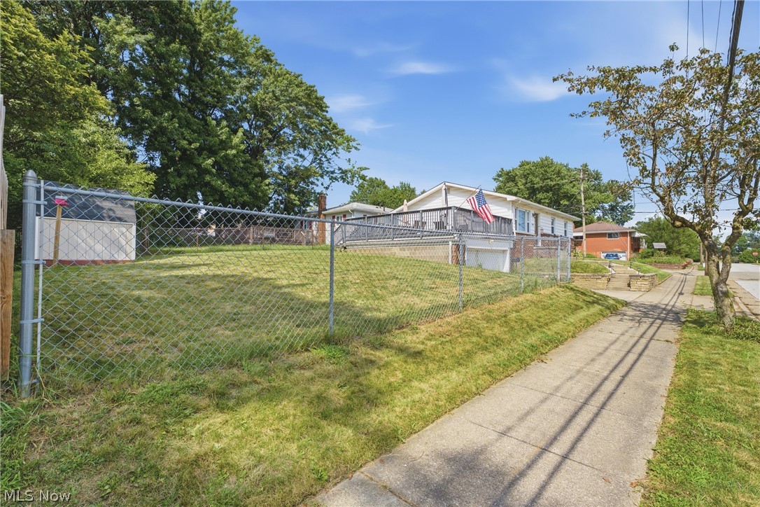 1935 Quayle Drive Akron OH 44312