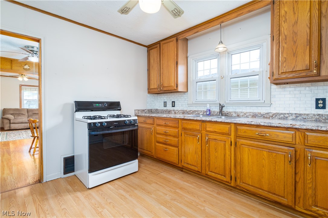 1204 N 5th Street Toronto OH 43964