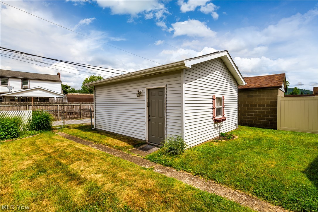 1204 N 5th Street Toronto OH 43964