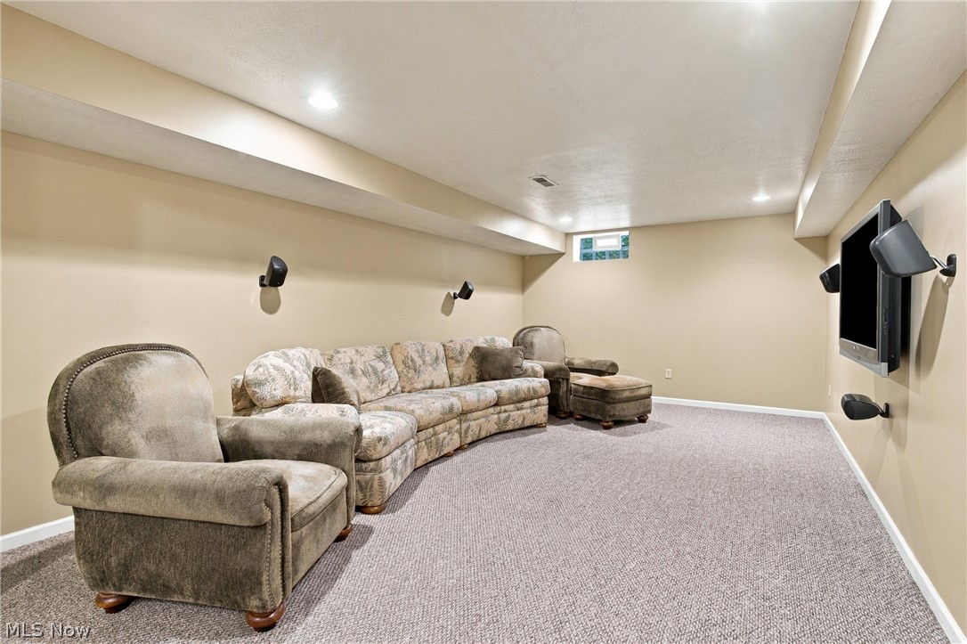 11627 Fox Strongsville OH 44149