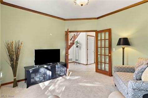 11627 Fox Strongsville OH 44149