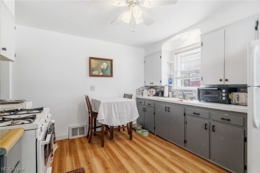 1612 Cherry Avenue NE Canton OH 44714