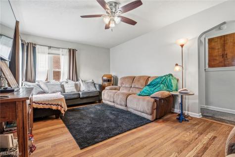 1612 Cherry Avenue NE Canton OH 44714