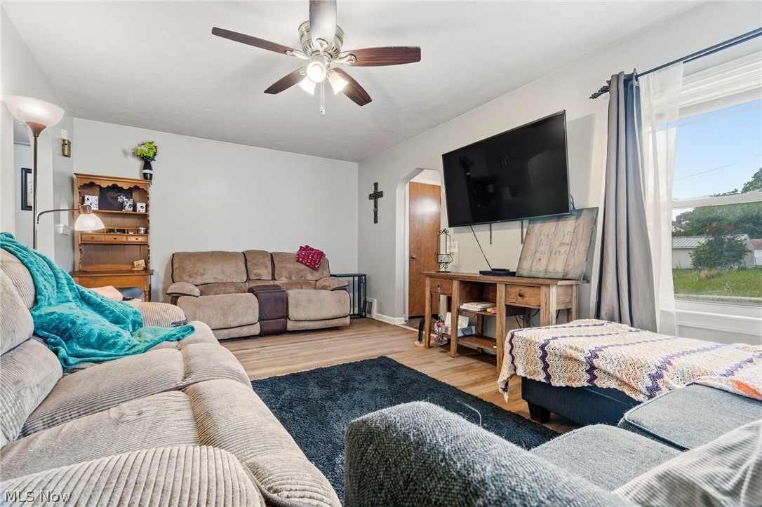 1612 Cherry Avenue NE Canton OH 44714