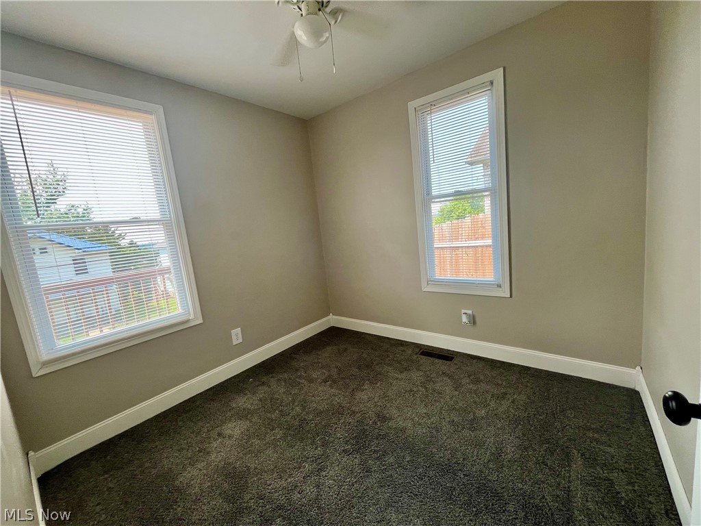1905 Stewart Avenue Cambridge OH 43725