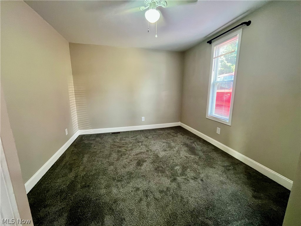 1905 Stewart Avenue Cambridge OH 43725
