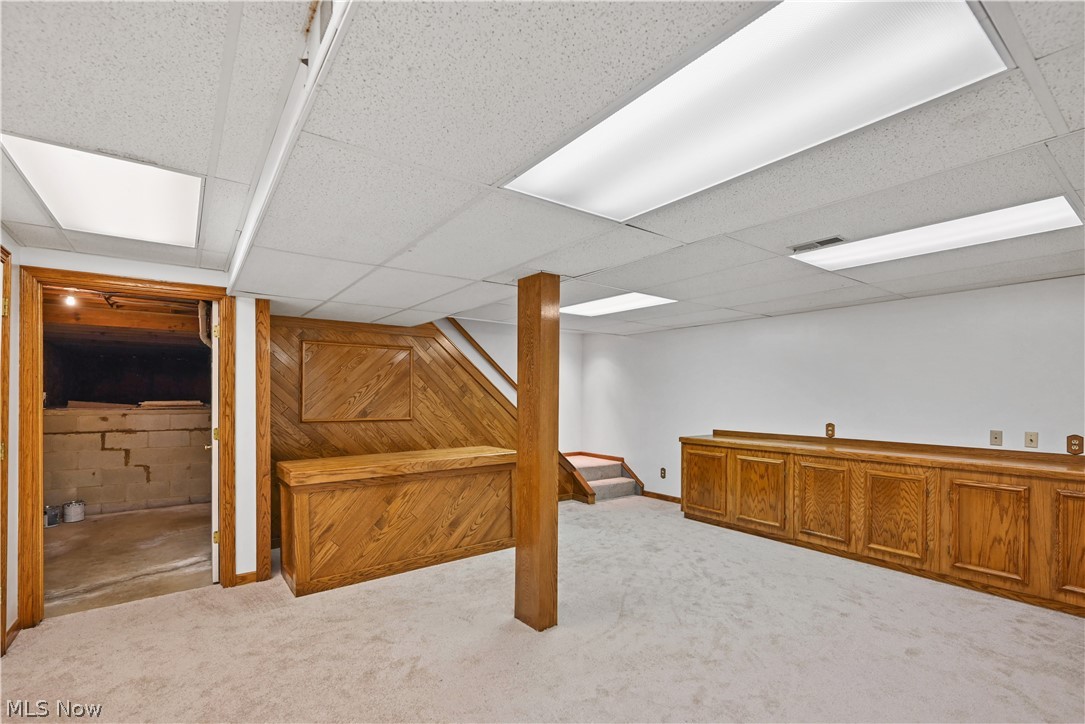 1546 Woodhill Circle NE Warren OH 44484
