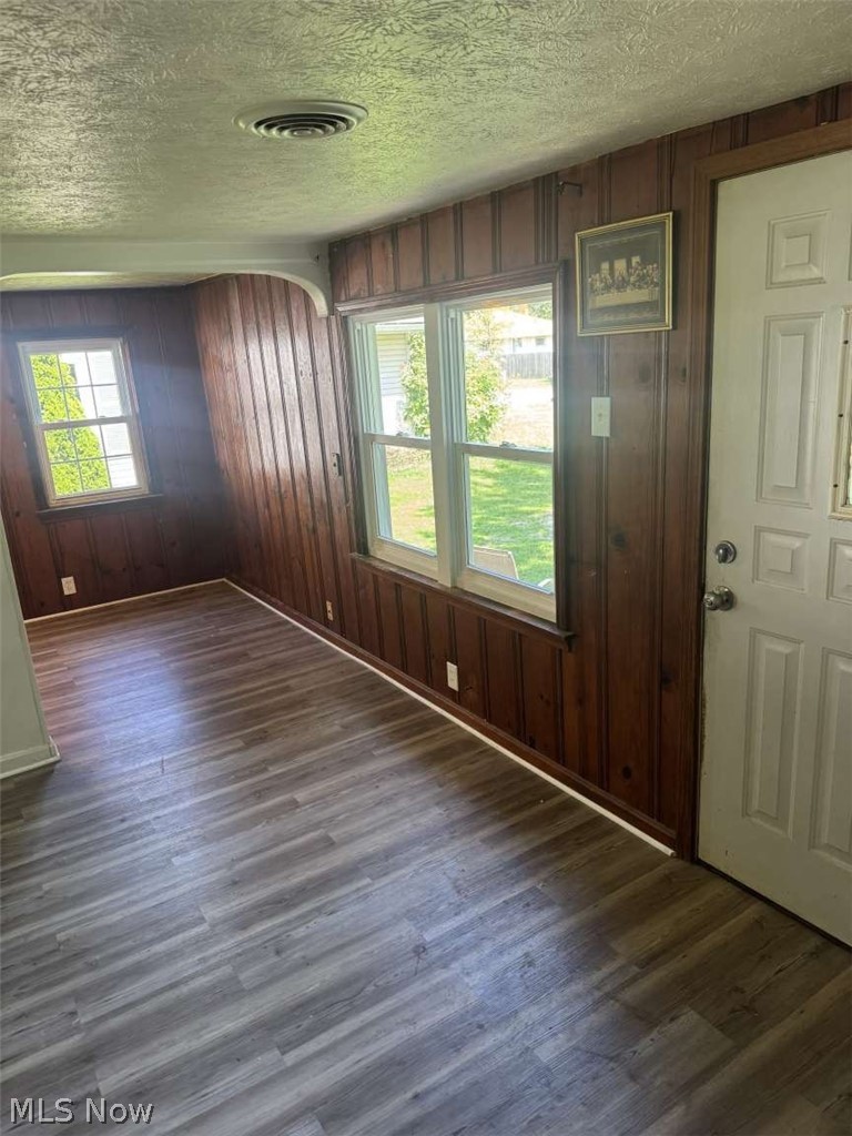 4892 Toledo Avenue Lorain OH 44055
