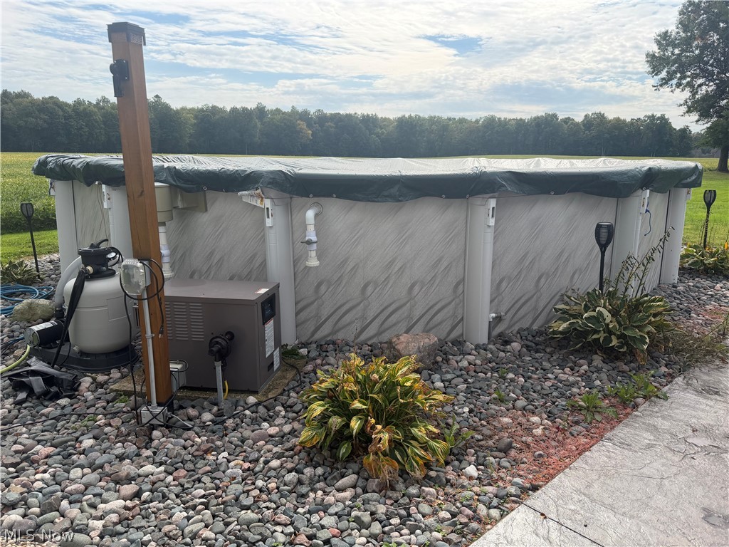 9458 State Route 46 North Bloomfield OH 44450