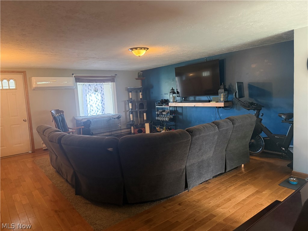 9458 State Route 46 North Bloomfield OH 44450