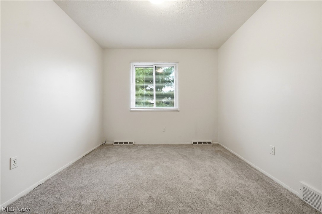 6638 Deer Court Bedford Heights OH 44146