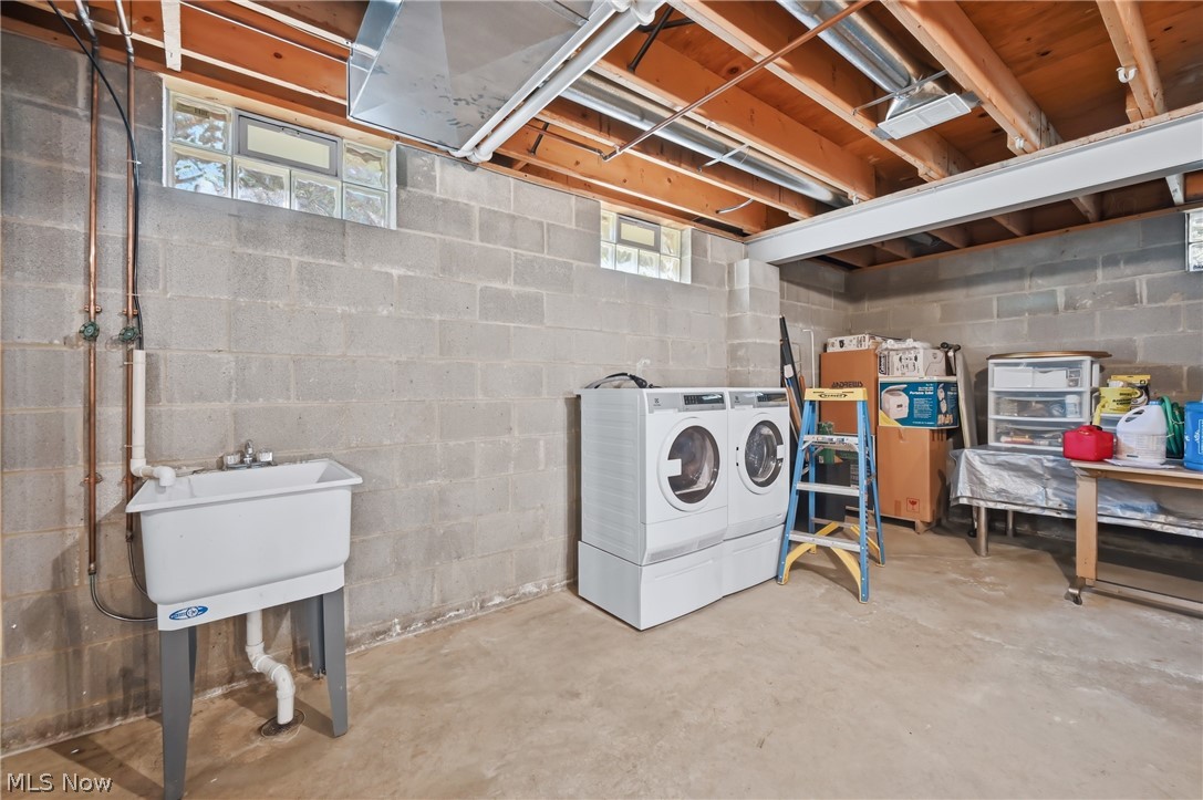 115 Lakhani Lane Canfield OH 44406