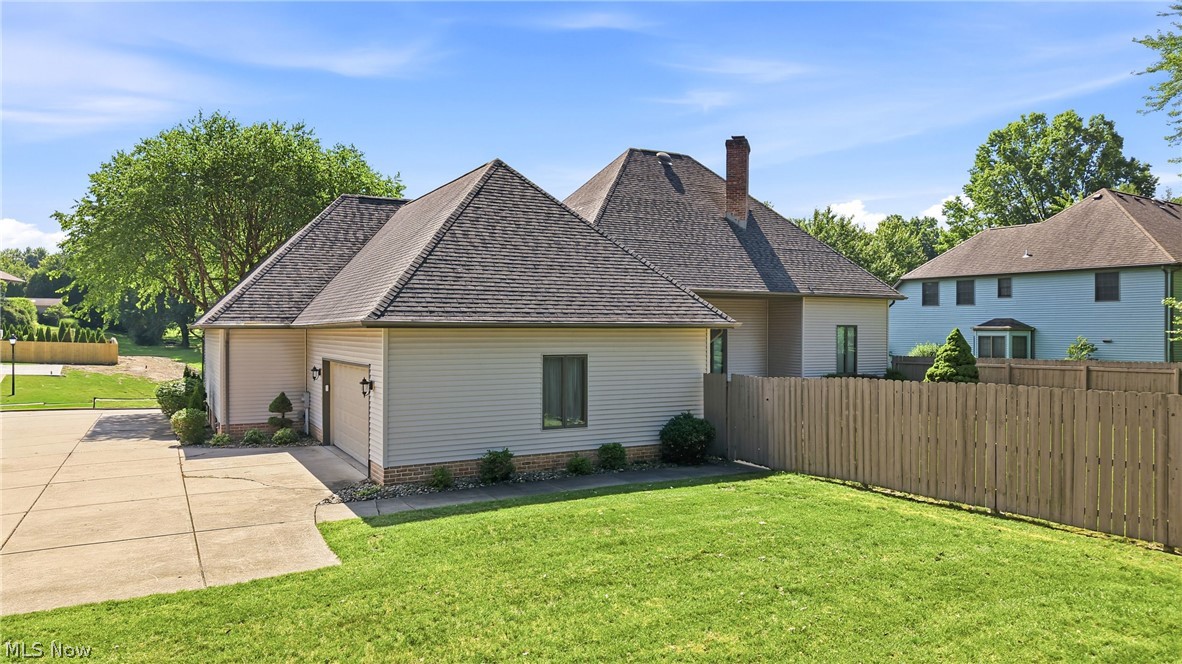115 Lakhani Lane Canfield OH 44406