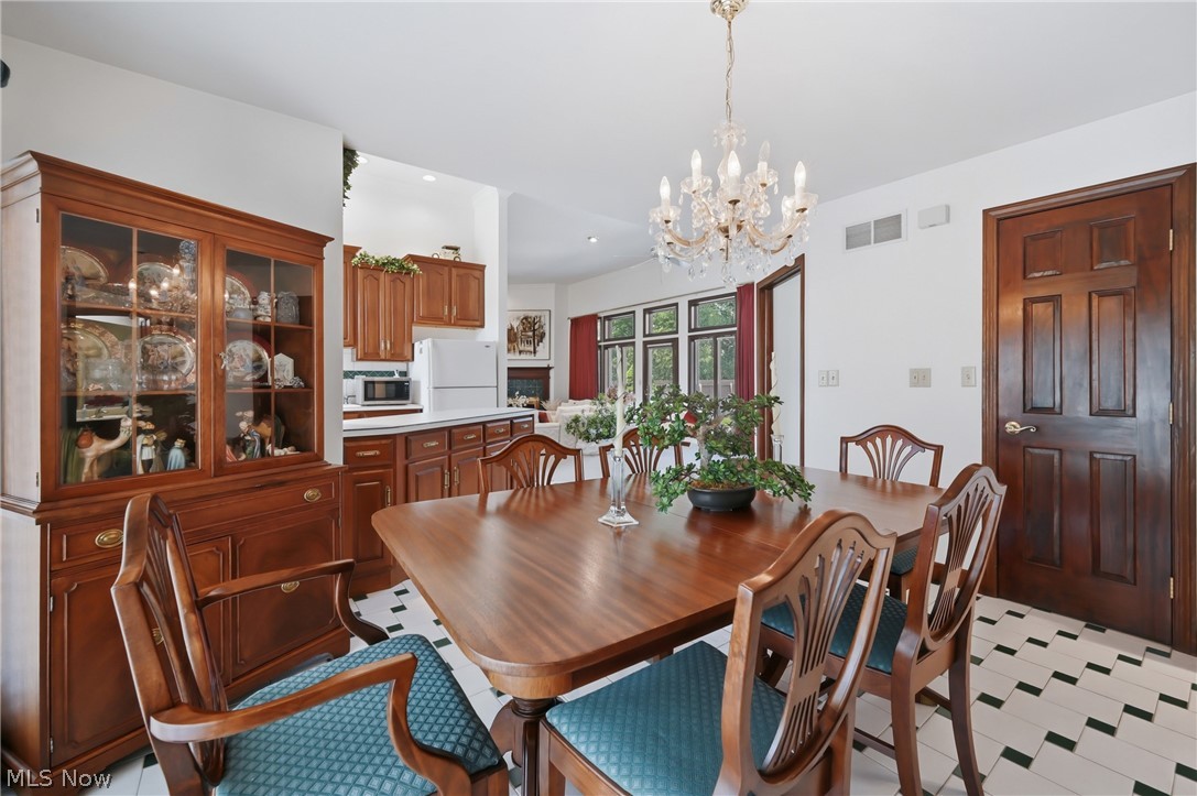 115 Lakhani Lane Canfield OH 44406