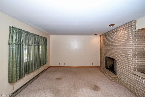 1537 Corrib Avenue NW Canton OH 44708