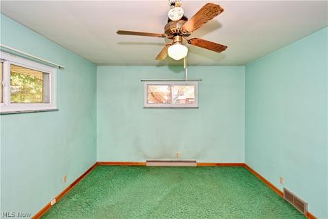 1537 Corrib Avenue NW Canton OH 44708