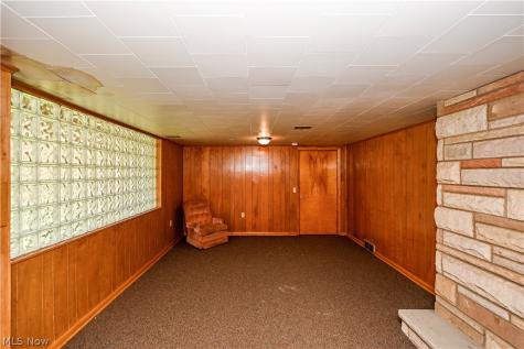 1537 Corrib Avenue NW Canton OH 44708